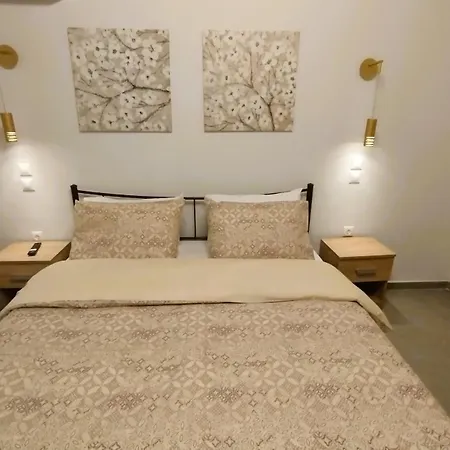 Apartment Frank And Jimmy *