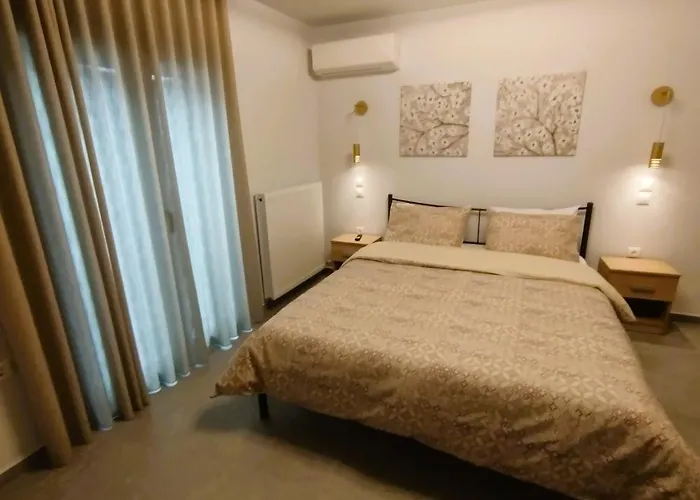 Frank And Jimmy * Trikala (Thessaly)