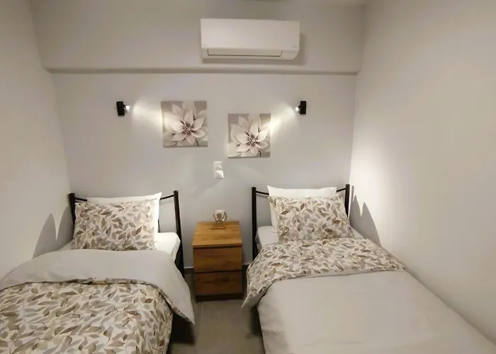 Frank And Jimmy * Trikala (Thessaly)