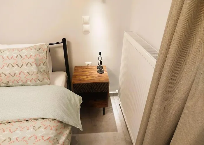 Frank And Jimmy * Trikala (Thessaly)